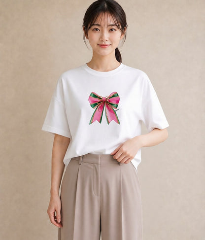 プリントTシャツ レディース リボン 蝶結び ナチュラル アンティーク イラスト こなれ感 ママ カフェ服 白T