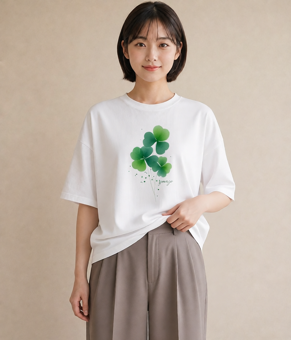 グラフィックTシャツ レディース クローバー 四つ葉 花 花柄 イラスト シンプル 普段着 週末コーデ 白T
