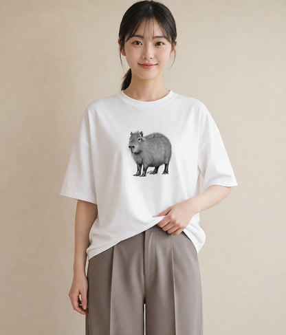 グラフィックTシャツ レディース カピバラ かぴばら 動物 アニマル イラスト 抜け感 ペアコーデ 秋コーデ 白T