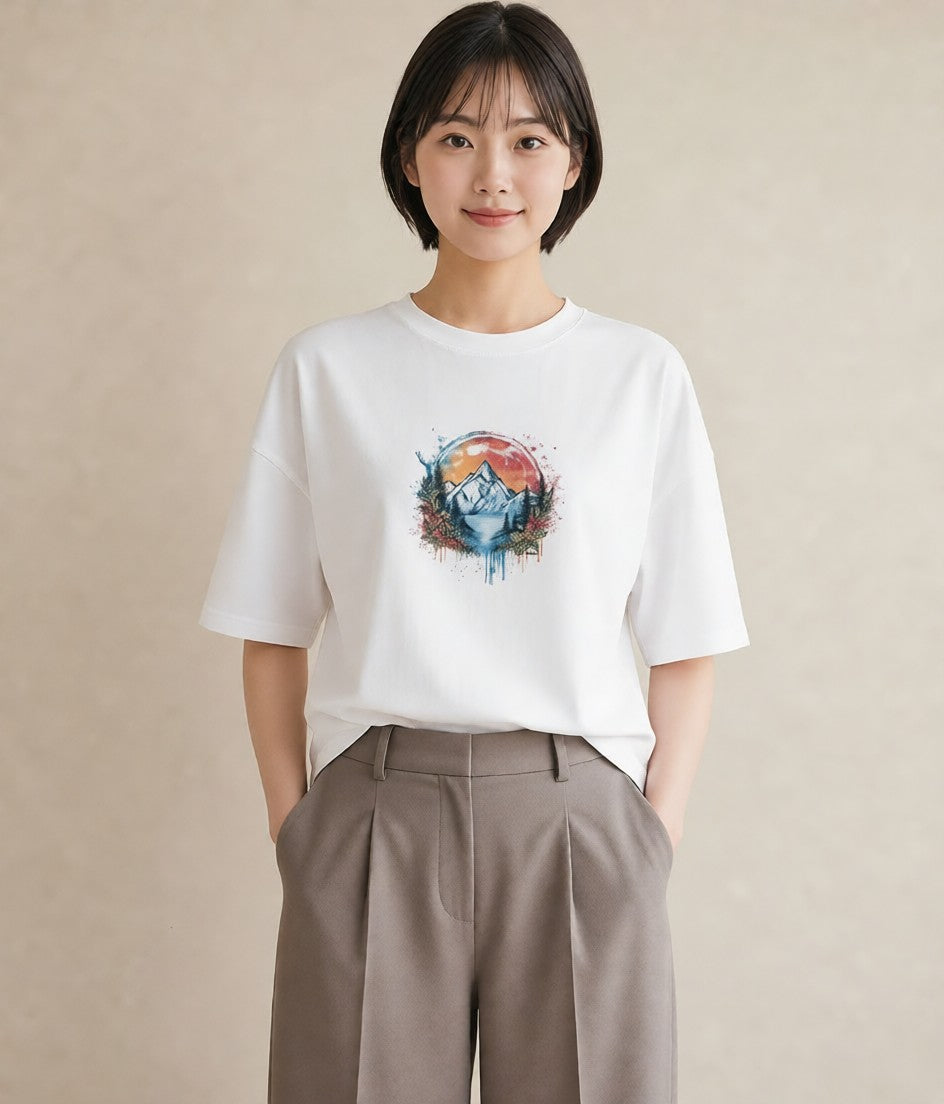 プリントTシャツ レディース 山 星空 宇宙 イラスト きれいめカジュアル お出かけ 普段着 白T