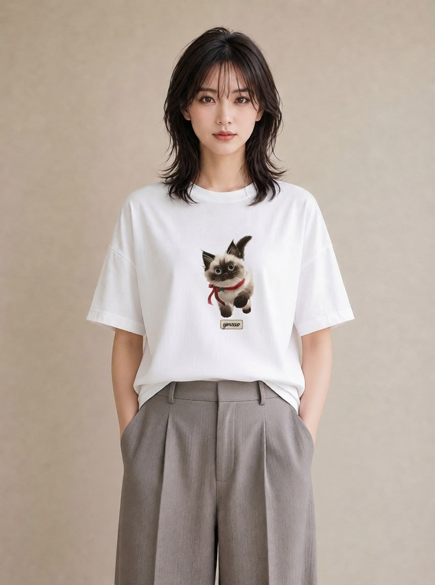 Tシャツ レディース シャム柄 猫 ねこ イラスト フェミニン 夏コーデ 通学 白T