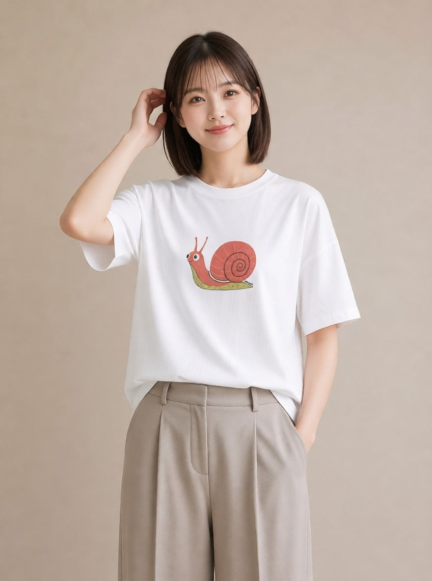Tシャツ レディース かたつむり 昆虫 虫 イラスト アート風 カフェ巡り 女子会 白T