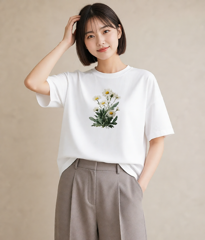 半袖Tシャツ レディース デイジー 花 花柄 イラスト シック 海 カフェ巡り 白T