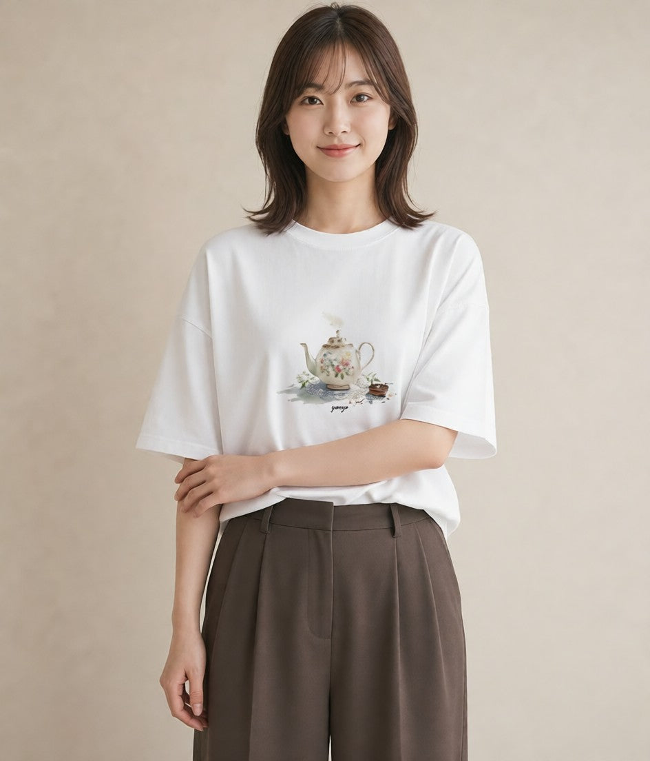 半袖Tシャツ レディース ハーブティー 食べ物 フード イラスト レトロ 春コーデ 姉妹 白T