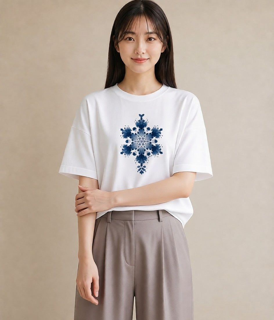 デザインTシャツ レディース 雪の結晶 星空 宇宙 イラスト フェミニン 通勤 在宅 白T