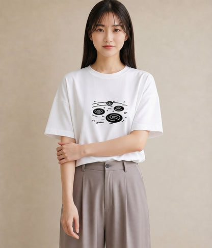 デザインTシャツ レディース 桟橋 水辺 波止場 ナチュラル アンティーク イラスト ゆるコーデ 送別ギフト 通勤 白T