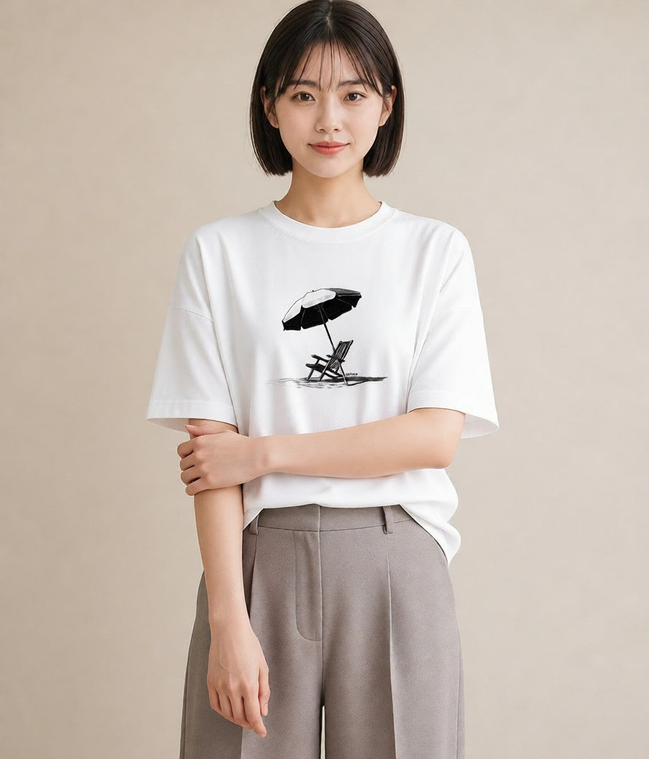 プリントTシャツ レディース 傘 水たまり 雨 ナチュラル アンティーク イラスト ゆるコーデ 女性 旅行用 白T