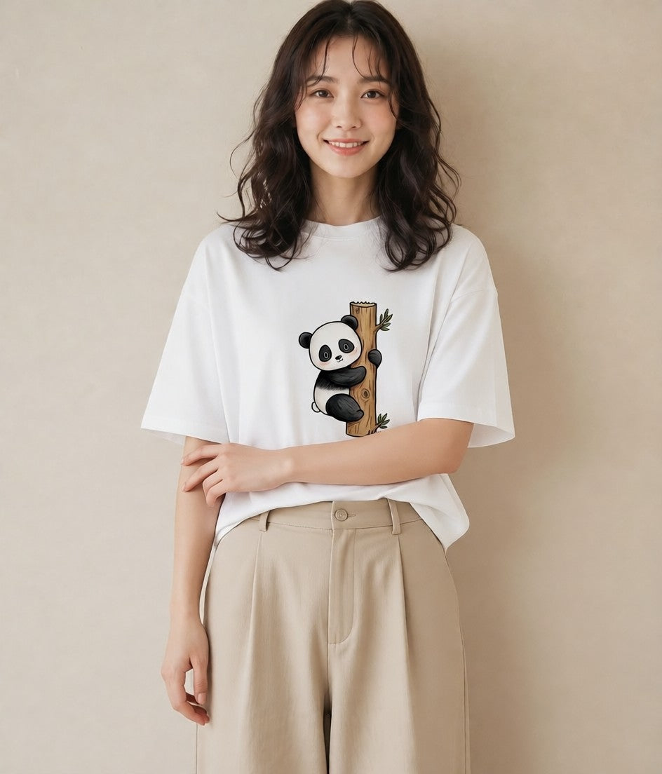 デザインTシャツ レディース レッサーパンダ 動物 アニマル イラスト 手描き風 夏コーデ 通学 白T