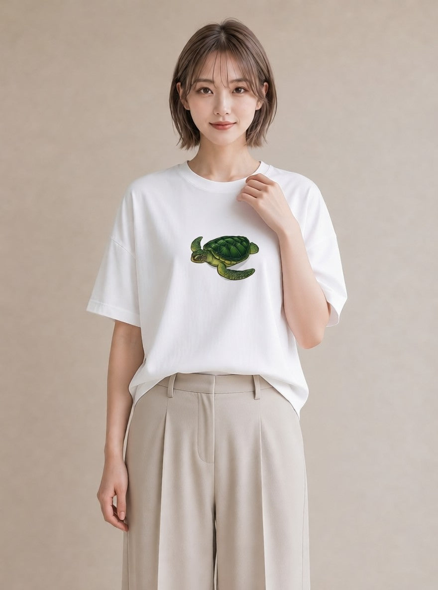半袖Tシャツ レディース ウミガメ 海の生き物 海 イラスト ニュアンス 夏コーデ 通学 白T
