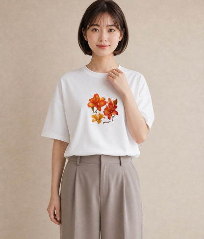 デザインTシャツ レディース ゆり 百合 花 花柄 イラスト 個性的 海 カフェ巡り 白T