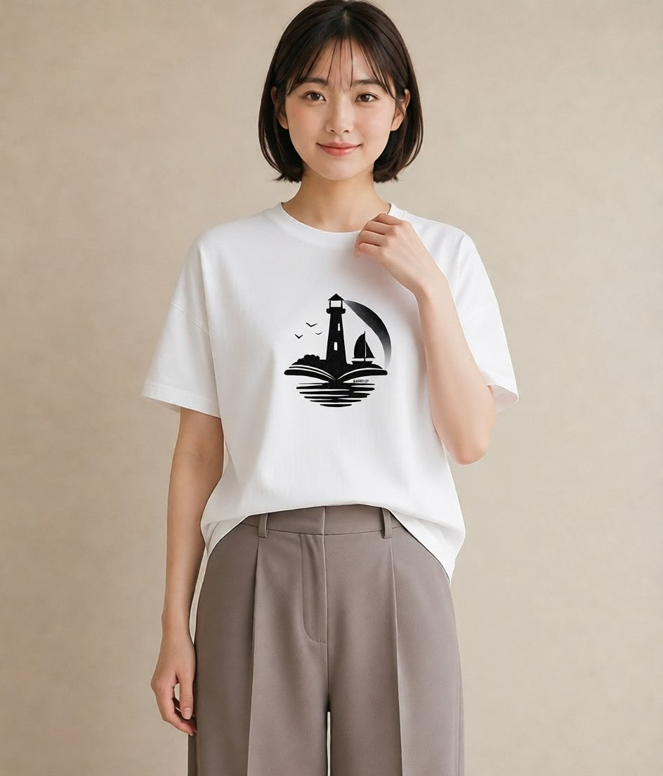 グラフィックTシャツ レディース 灯台 霧 海 ナチュラル アンティーク イラスト 個性的 ホワイトデー 春服 白T