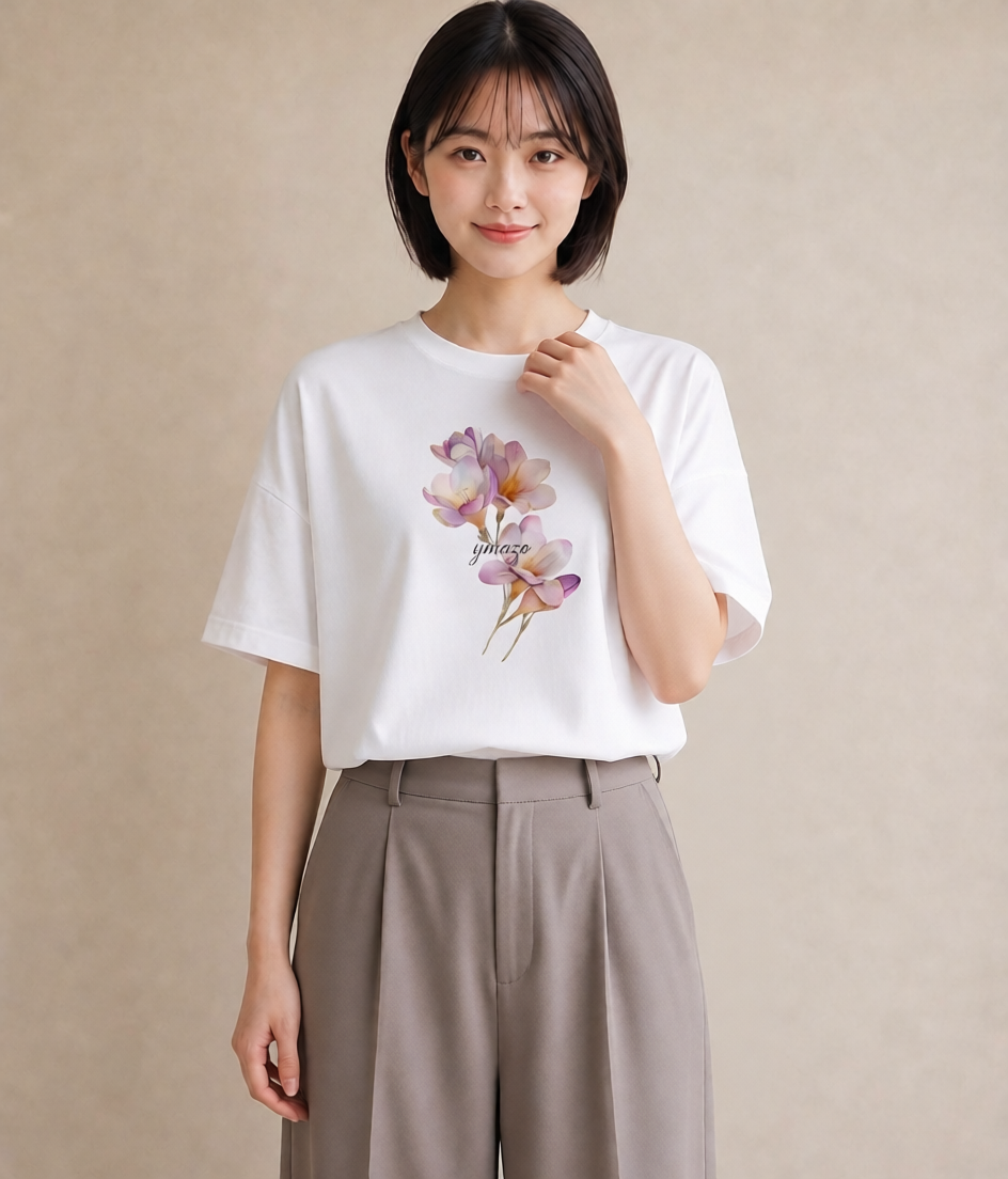 プリントTシャツ レディース チューリップ 花 花柄 イラスト きれいめカジュアル カジュアルコーデ 買い物 白T