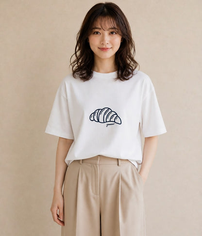 Tシャツ レディース パン ベーカリー イラスト ナチュラル 20代 カジュアルコーデ 白T