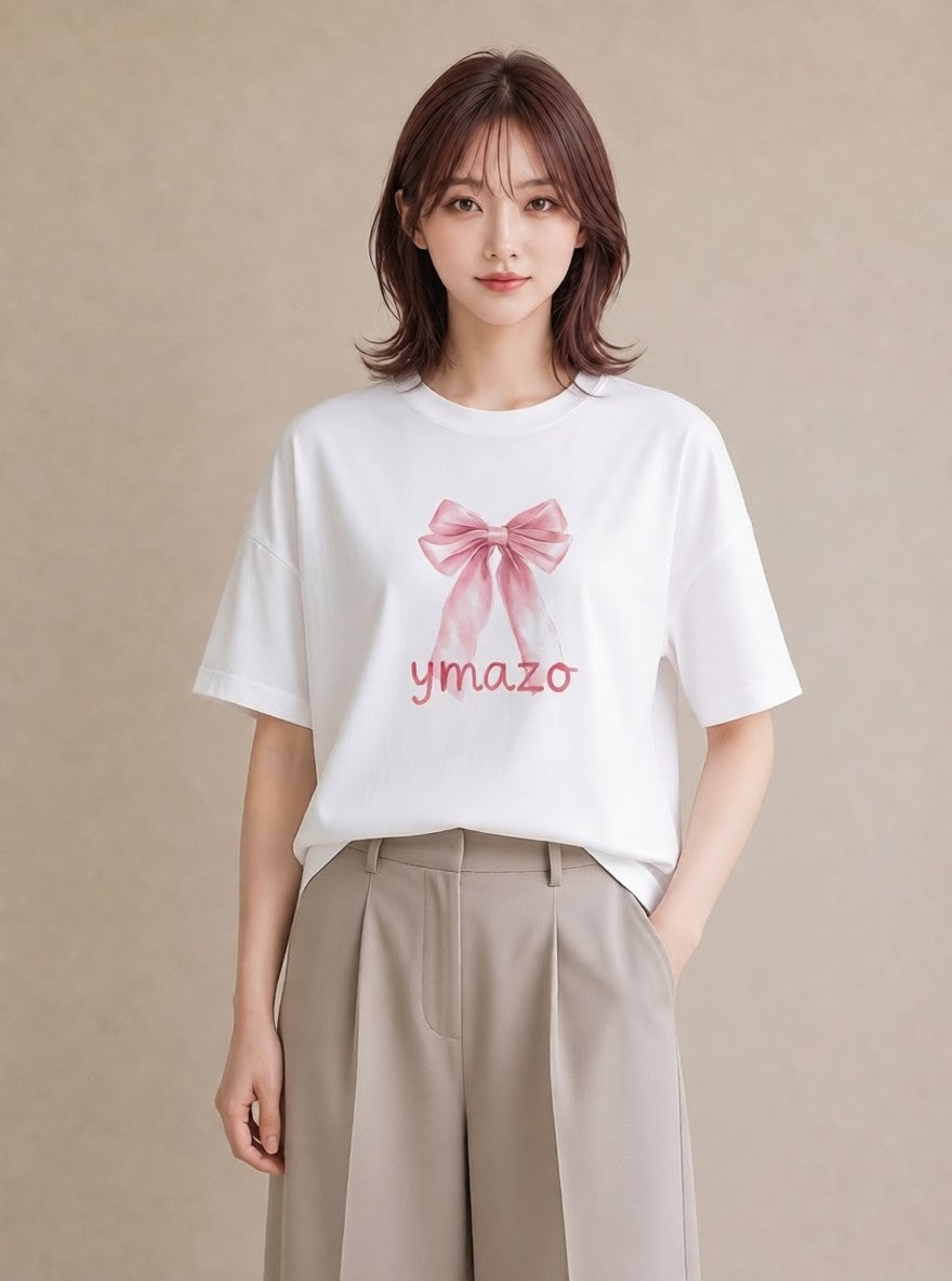 プリントTシャツ レディース リボン 蝶結び ナチュラル アンティーク イラスト フェミニン 休日 ペアコーデ 白T