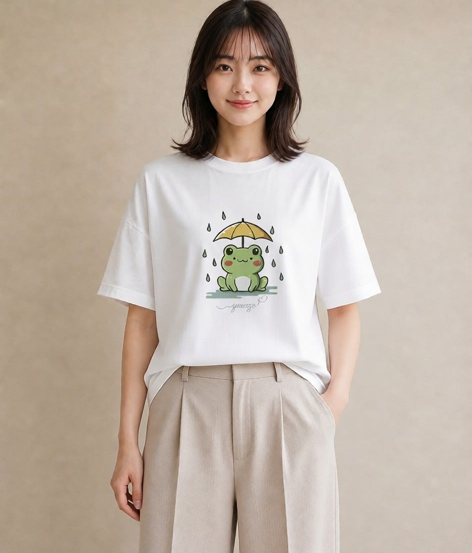 プリントTシャツ レディース 傘 水たまり 雨 ナチュラル アンティーク イラスト きれいめ デート 帰省 白T