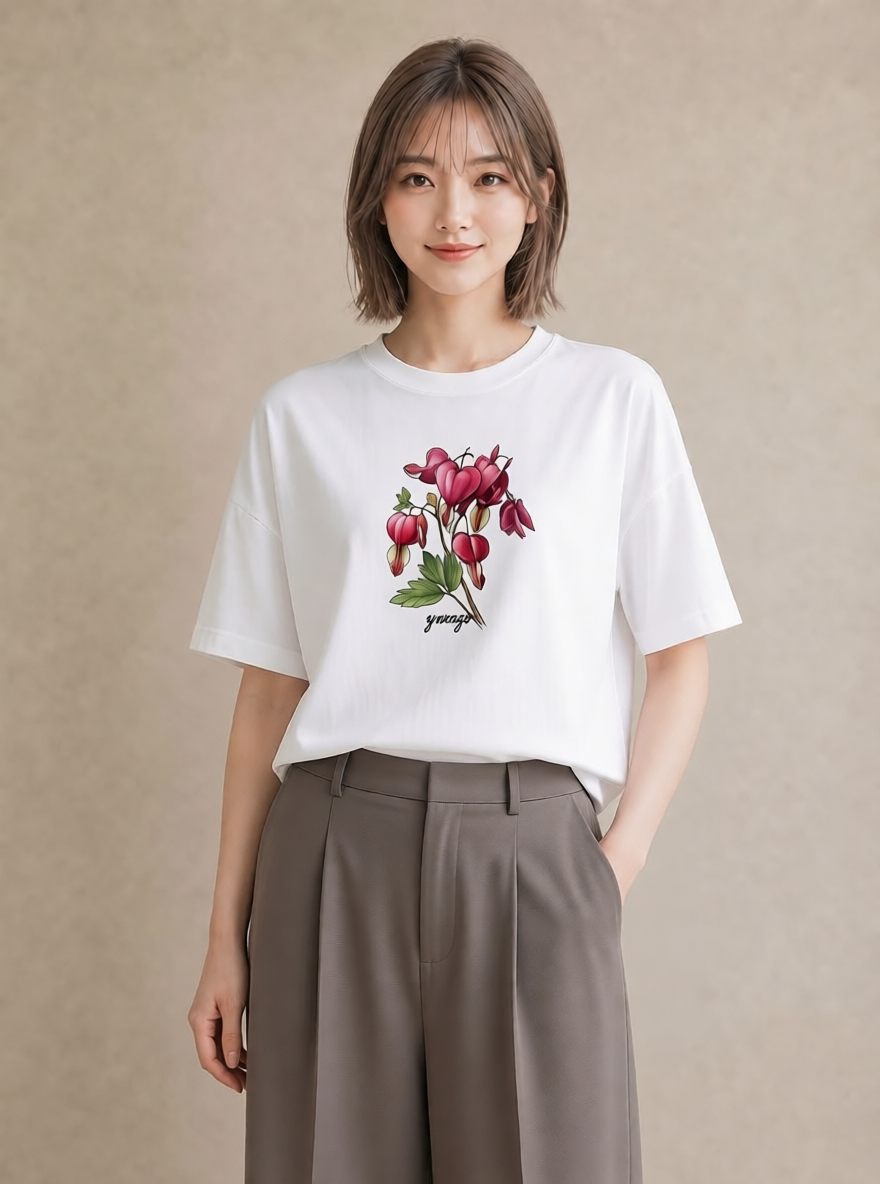 半袖Tシャツ レディース 彼岸花 花 花柄 イラスト 休日コーデ 女性向けギフト 散歩 白T