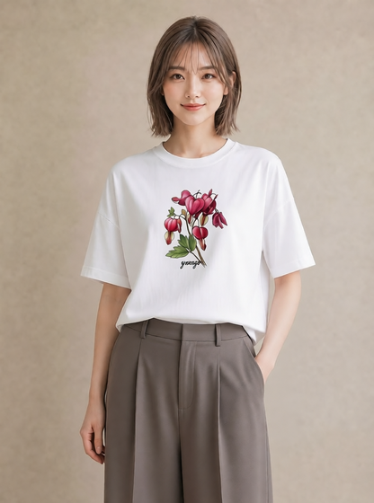 半袖Tシャツ レディース 彼岸花 花 花柄 イラスト 休日コーデ 女性向けギフト 散歩 白T