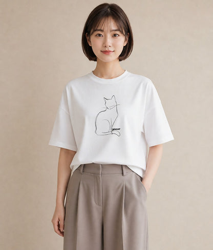 デザインTシャツ レディース 猫 ねこ ネコ イラスト 休日コーデ お出かけ 普段着 白T
