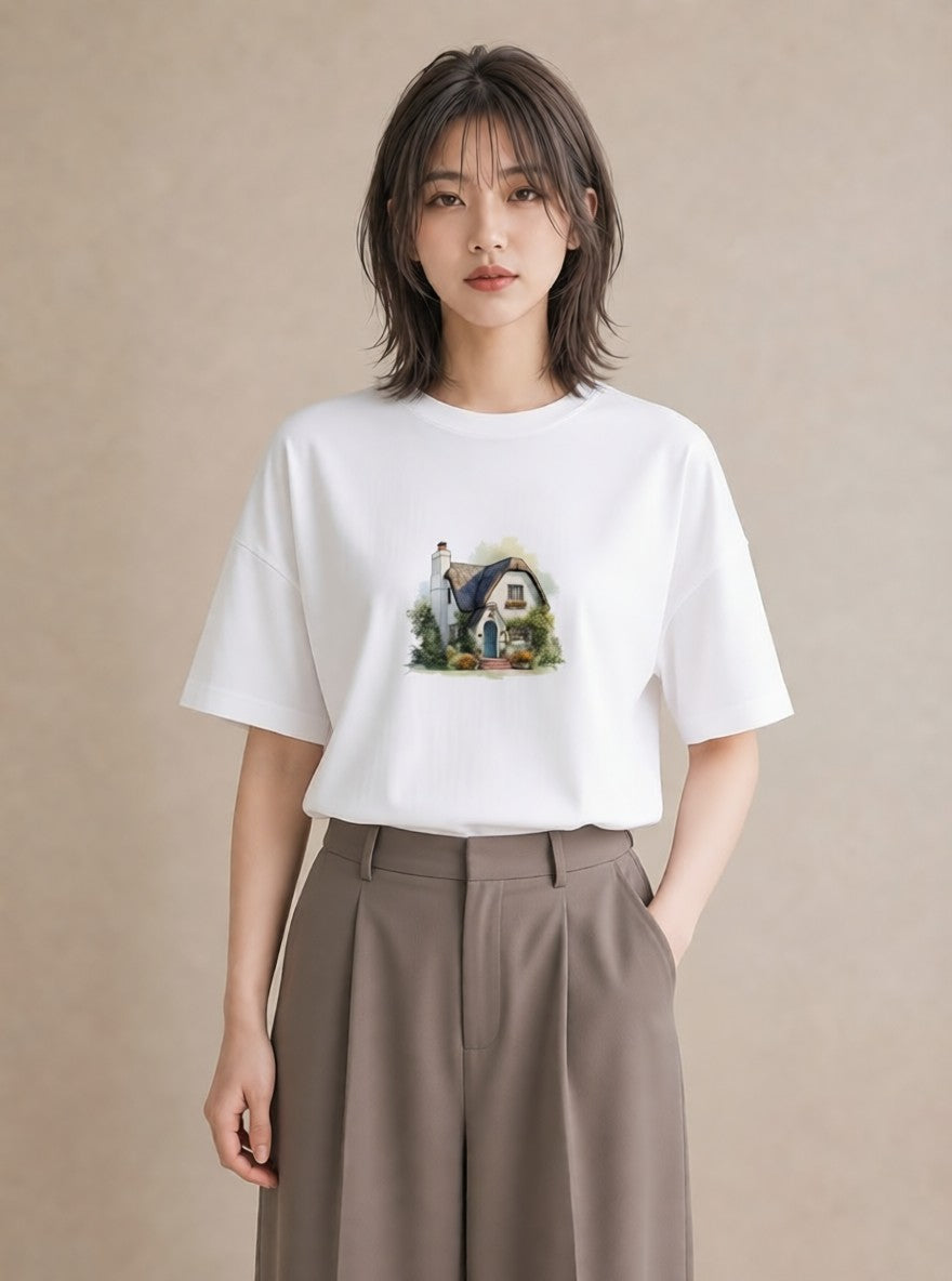 プリントTシャツ レディース 湖畔の小屋 湖 小屋 ナチュラル アンティーク イラスト ヴィンテージ風 秋コーデ おしゃれギフト 白T