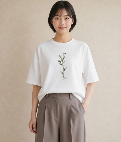 グラフィックTシャツ レディース ガラス瓶 小枝 ボタニカル ナチュラル アンティーク イラスト 手描き風 ママ カフェ服 白T