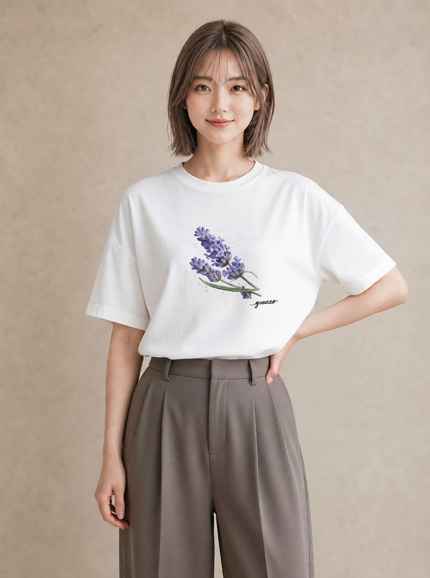 プリントTシャツ レディース ラベンダー 花 花柄 イラスト ペアコーデ 秋コーデ 白T