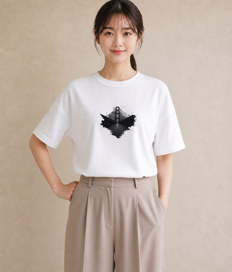 半袖Tシャツ レディース 小川 橋 せせらぎ ナチュラル アンティーク イラスト 旅行コーデ 誕生日プレゼント 綿100 白T