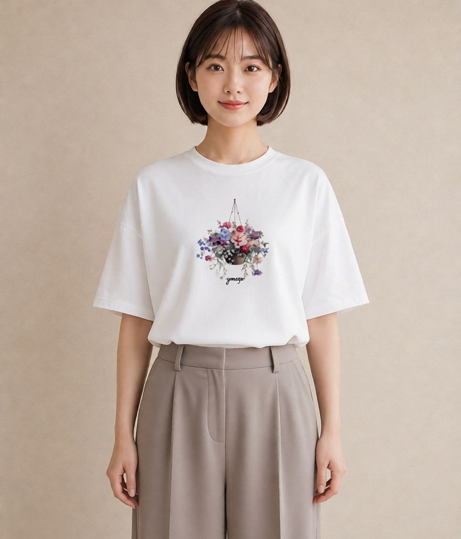 半袖Tシャツ レディース 自転車のかご 自転車 花かご ナチュラル アンティーク イラスト きれいめカジュアル ビーチ デイリーウェア 白T