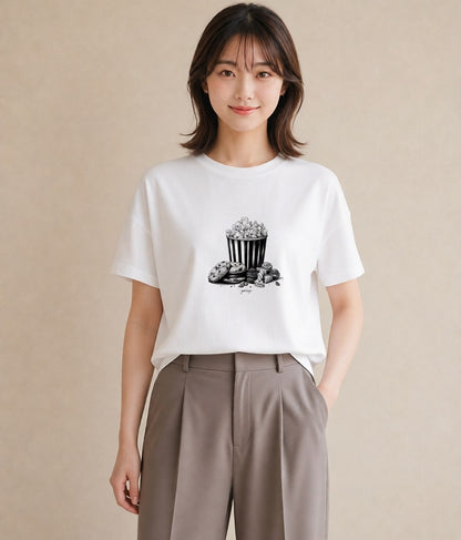 半袖Tシャツ レディース ポップコーン 食べ物 フード イラスト 個性的 帰省 ラフ 白T