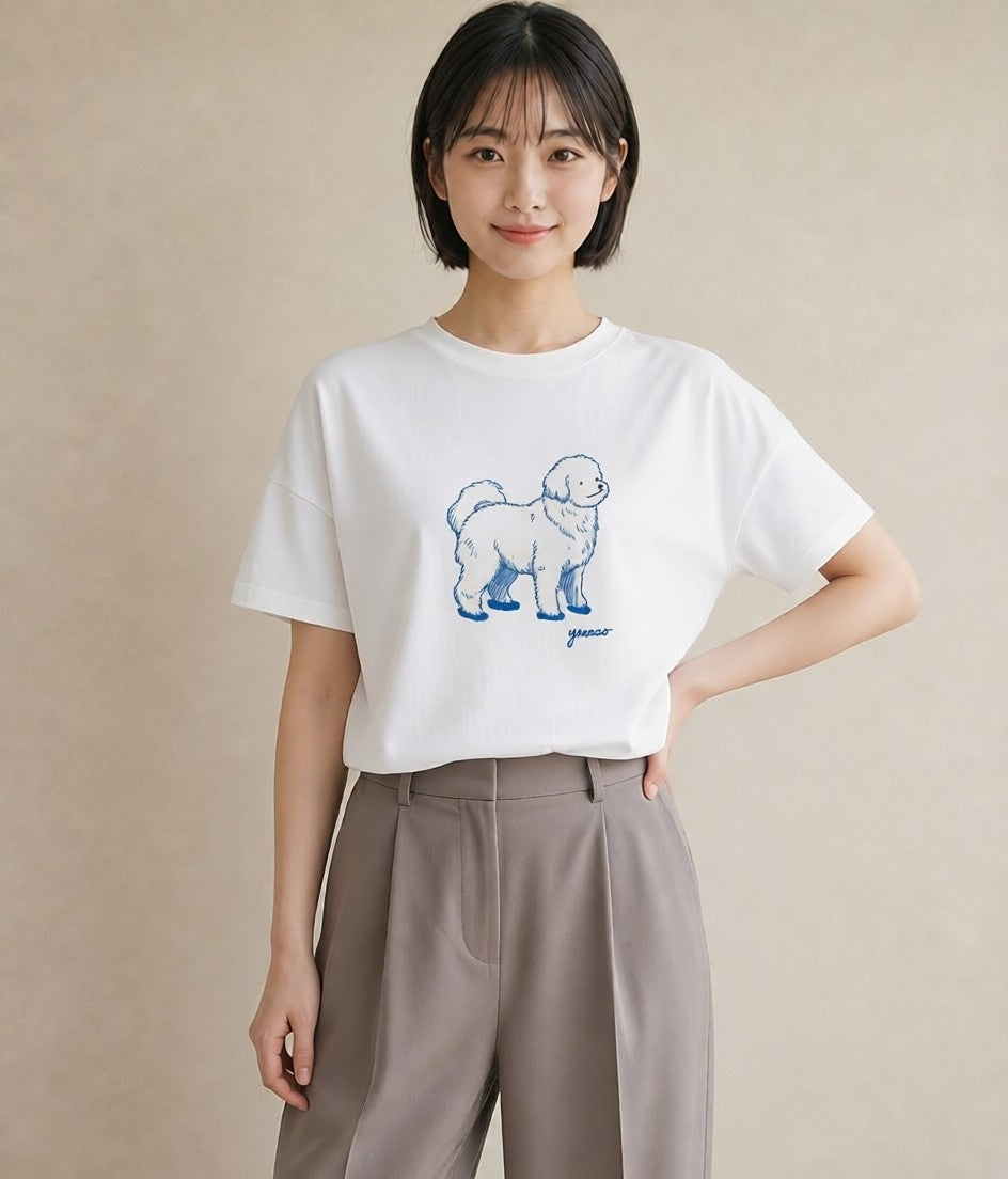 半袖Tシャツ レディース ビションフリーゼ 犬 いぬ イラスト 北欧風 海 カフェ巡り 白T