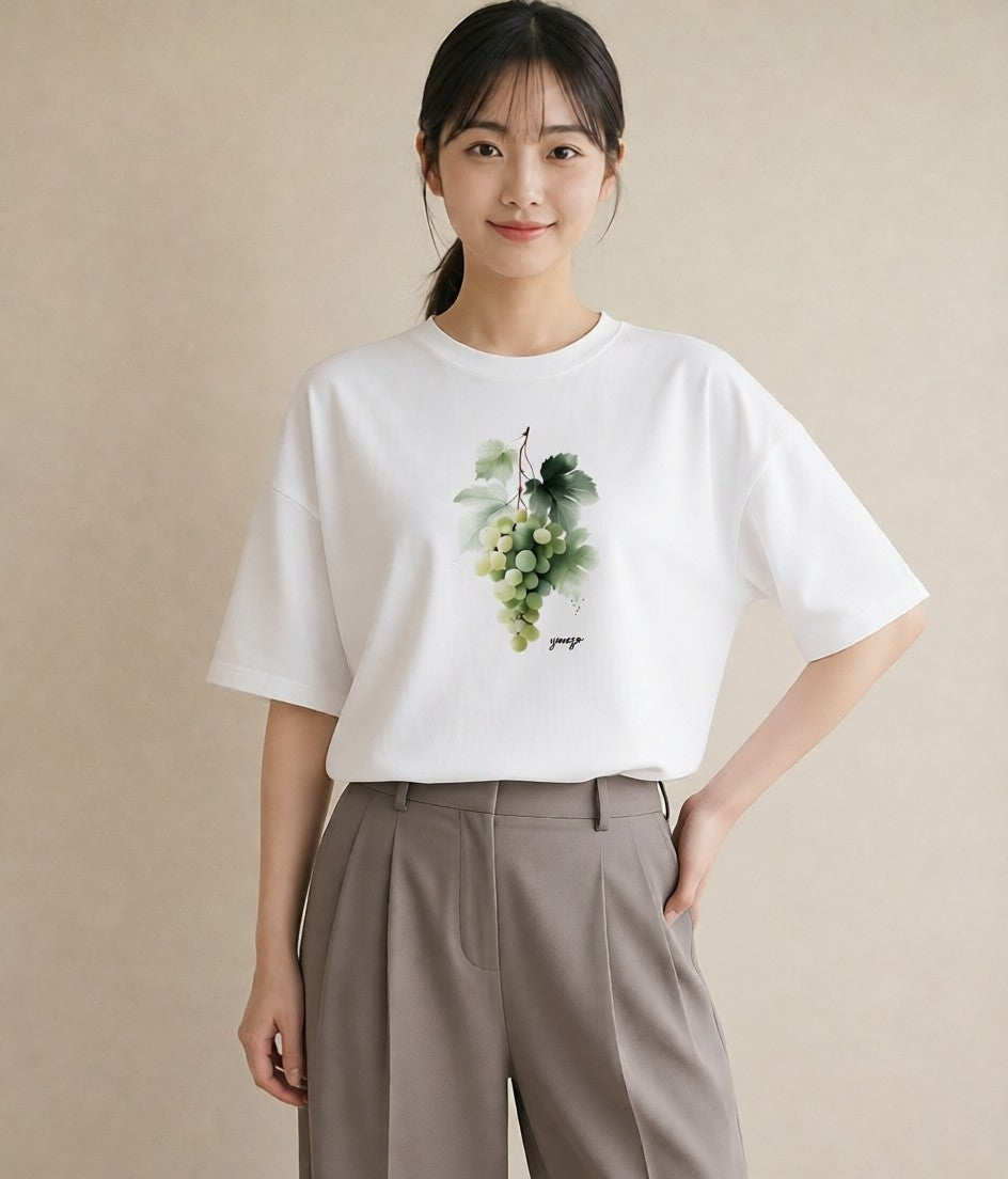 半袖Tシャツ レディース ぶどう 葡萄 食べ物 フード イラスト 個性的 ギフト 母の日 白T