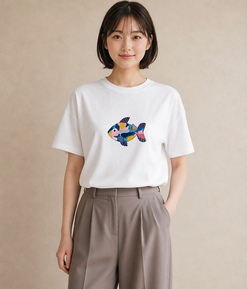 Tシャツ レディース たい焼き 食べ物 フード イラスト フェミニン 普段着 週末コーデ 白T