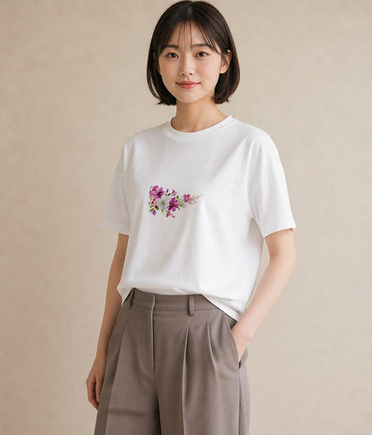 半袖Tシャツ レディース コスモス 秋桜 花 花柄 イラスト ミニマル 誕生日プレゼント 綿100 白T