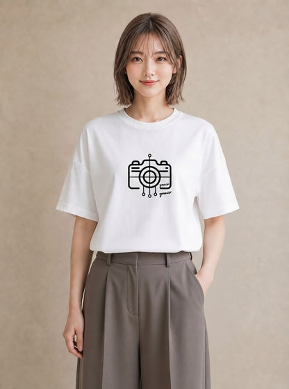 Tシャツ レディース カメラ フィルムカメラ レトロカメラ イラスト ヴィンテージ風 春服 ミセス 白T