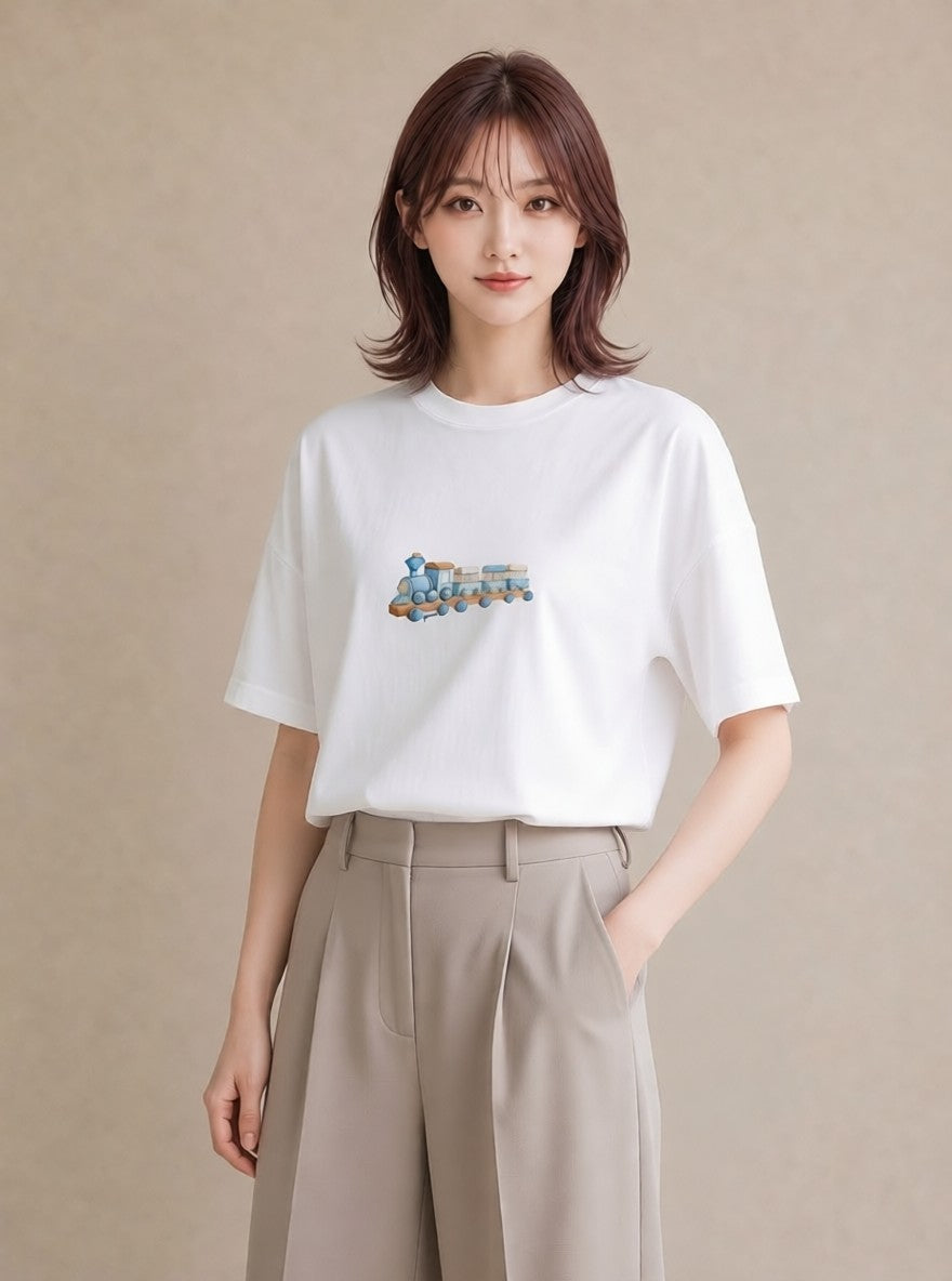グラフィックTシャツ レディース 駅のホーム ローカル線 駅 ナチュラル アンティーク イラスト ラフ 公園 ママ 白T
