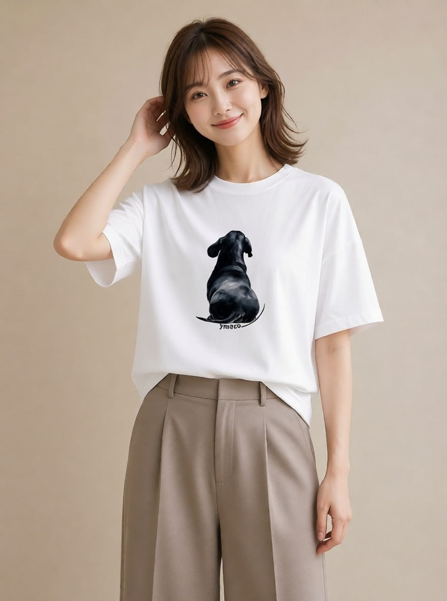 グラフィックTシャツ レディース ミニチュアダックスフンド 犬 いぬ イラスト ガーリー 海 カフェ巡り 白T