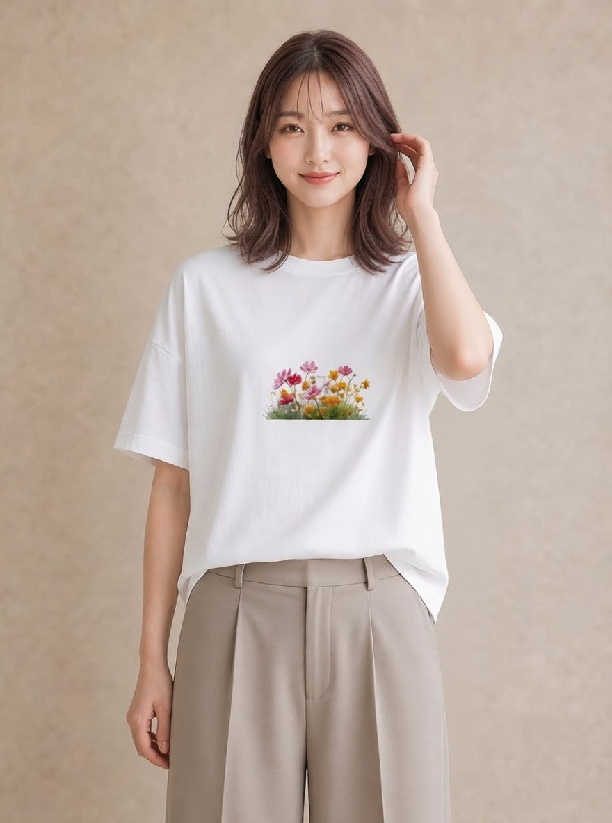 半袖Tシャツ レディース コスモス 秋桜 花 花柄 イラスト ゆるコーデ 夏コーデ 通学 白T