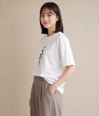 デザインTシャツ レディース ガラス瓶 小枝 ボタニカル ナチュラル アンティーク イラスト アート風 自分用 ルームウェア 白T