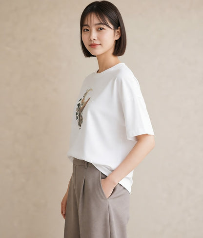 半袖Tシャツ レディース 三日月 星空 宇宙 イラスト 北欧風 女性向けギフト 散歩 白T