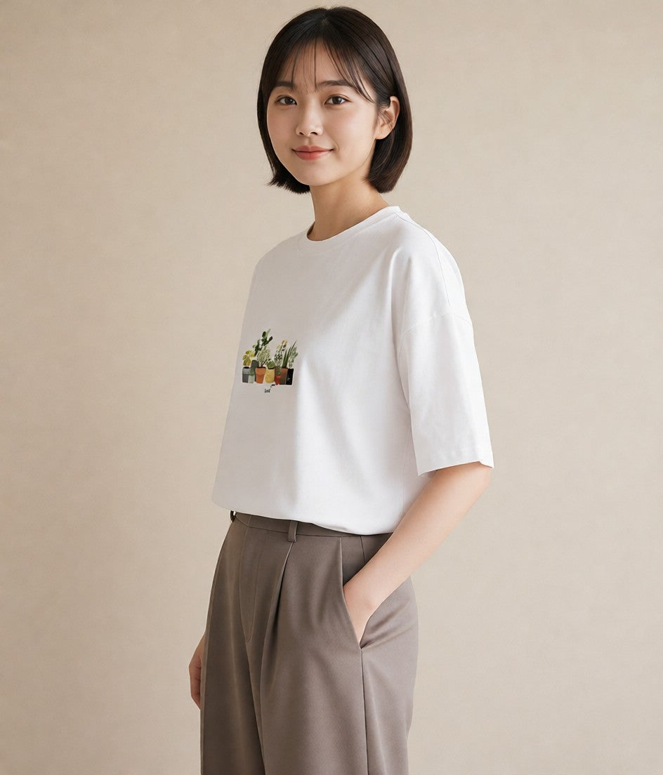 グラフィックTシャツ レディース 窓辺の雨 雨の日 窓 ナチュラル アンティーク イラスト フェミニン 20代 カジュアルコーデ 白T
