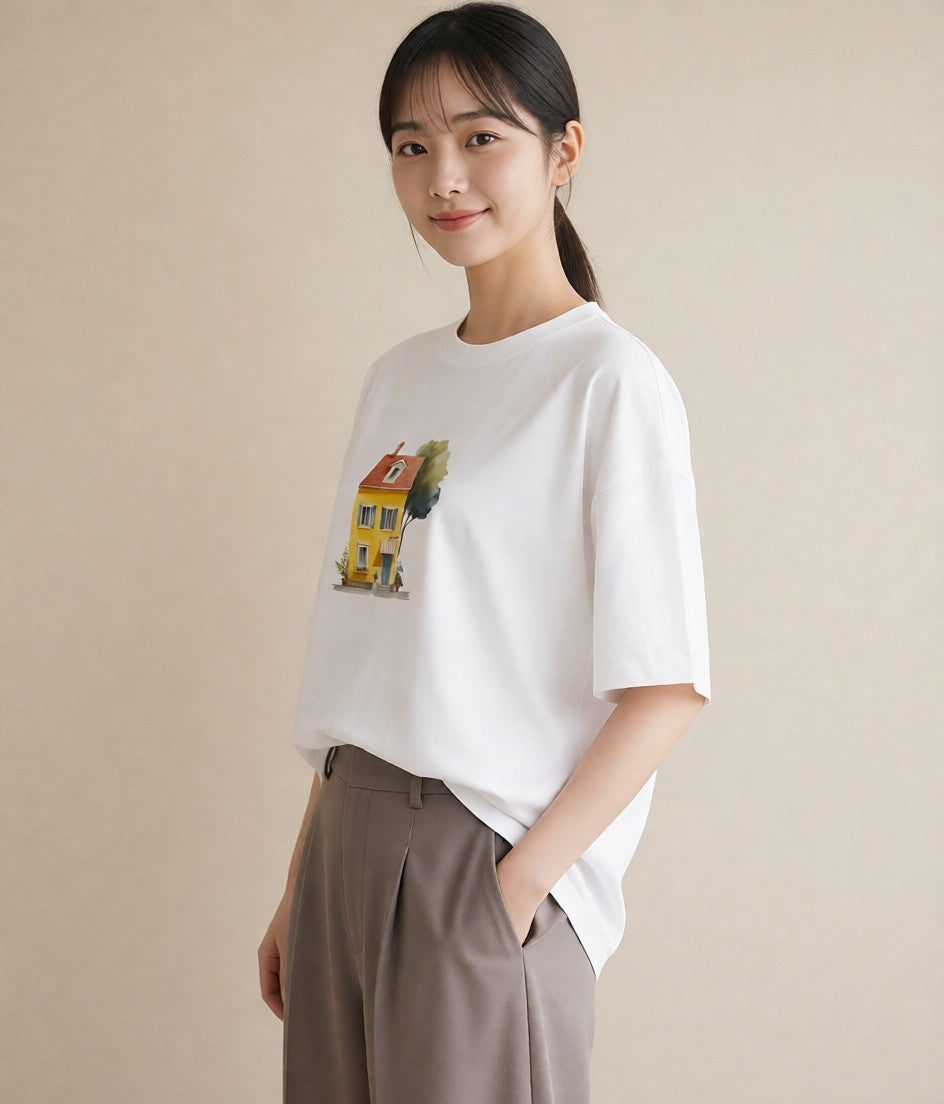 Tシャツ レディース 灯りの家 小屋 夜 ナチュラル アンティーク イラスト 上品 旅行 母娘コーデ 白T