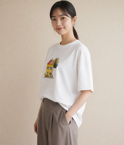 Tシャツ レディース 灯りの家 小屋 夜 ナチュラル アンティーク イラスト 上品 旅行 母娘コーデ 白T