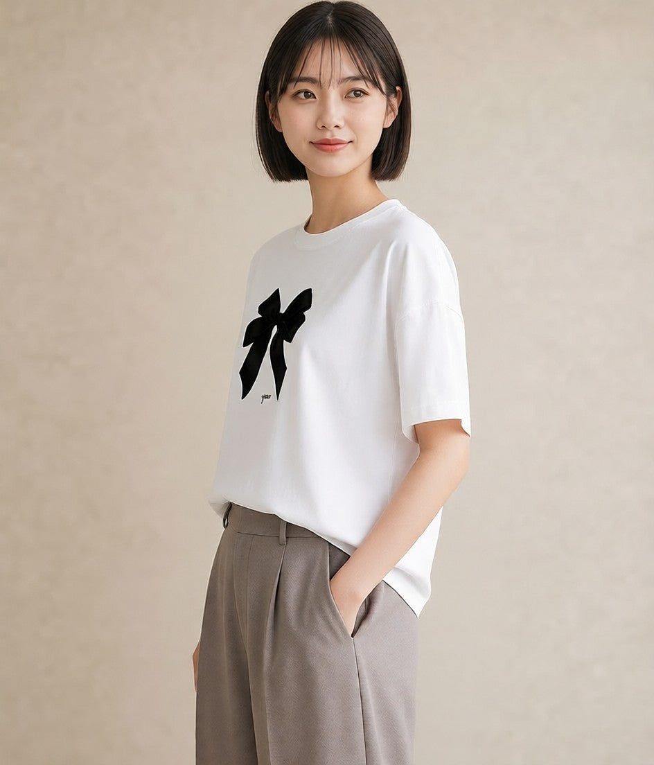 グラフィックTシャツ レディース リボン ボウ りぼん イラスト カフェコーデ お出かけ 普段着 白T