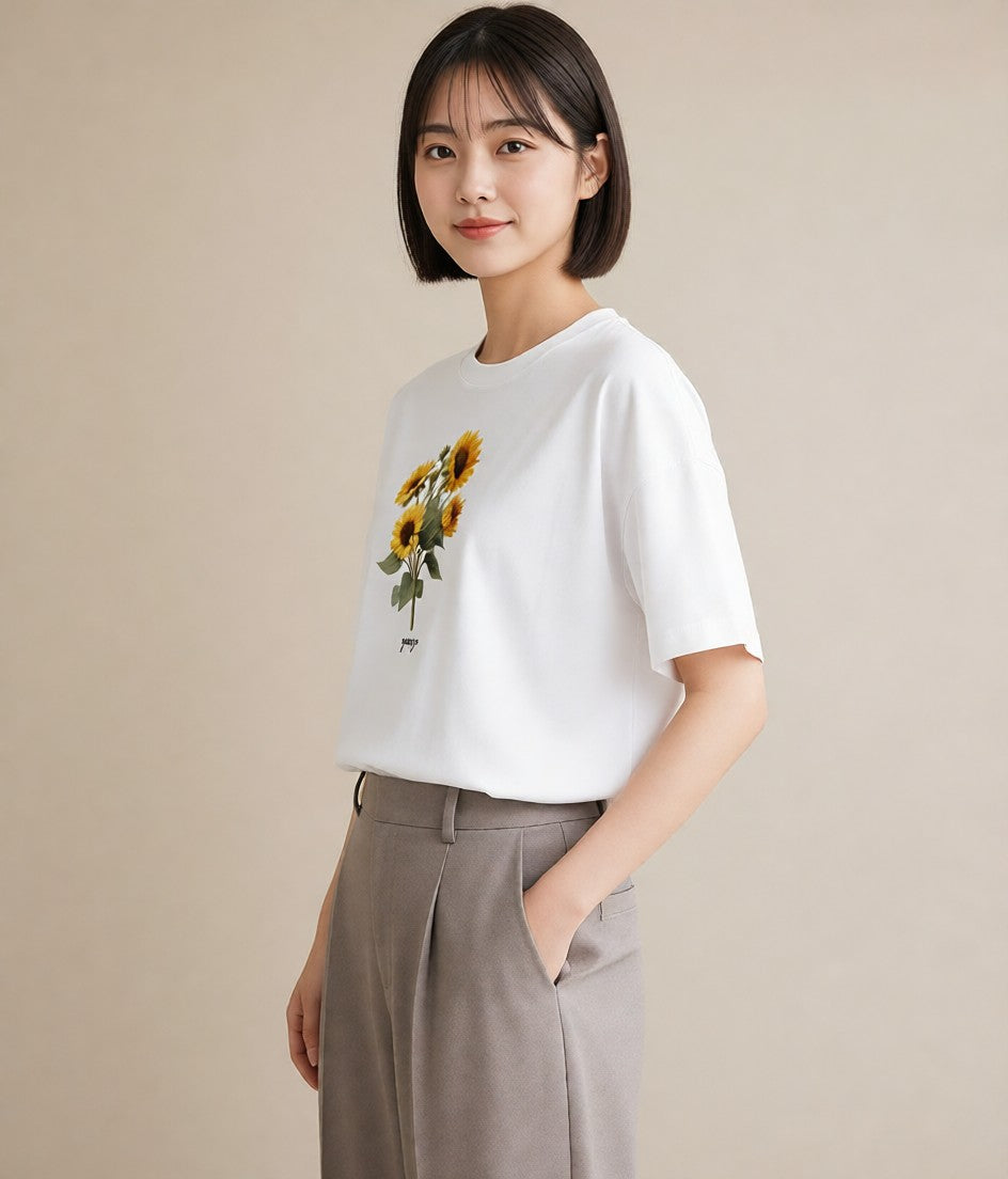 デザインTシャツ レディース ひまわり 向日葵 花 花柄 イラスト ラフカジュアル 部屋着 女性向けギフト 白T