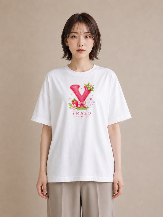 【受注生産】YMAZO Tシャツ レディース 半袖 ビッグシルエット いちご イチゴ 苺 ストロベリー フルーツ 白T 綿100% ホワイト M L 韓国っぽい くすみカラー ニュアンス 推し活 リンクコーデ プレゼ｜Y字ロゴ（大きめプリン
