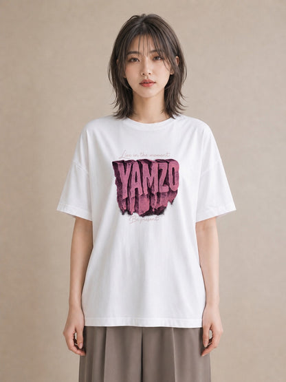 【受注生産】YMAZO Tシャツ レディース 半袖 オーバーサイズ ロゴ アルファベット レター 白T 綿100% ホワイト M L フェミニン 韓国っぽい 大人可愛い 通勤 お出かけ 2026新作 春夏 初夏｜イニシャルY（大きめプリント