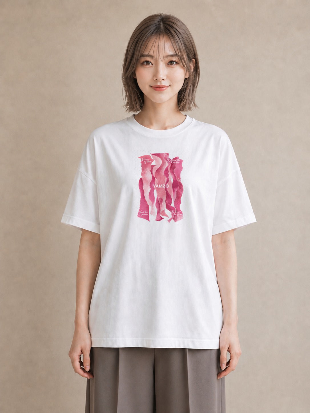 【受注生産】YMAZO Tシャツ レディース 半袖 オーバーサイズ イラスト アート デザイン 白T 綿100% ホワイト M L ナチュラル ニュアンス 韓国っぽい デート 推し活 2026新作 プレゼント 初夏｜YMAZO art（スタ