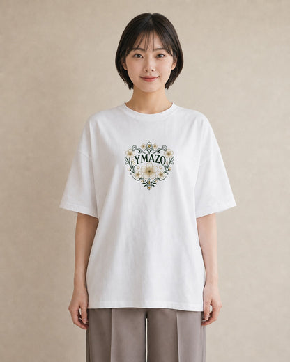 【受注生産】YMAZO Tシャツ レディース 半袖 オーバーサイズ 花柄 フローラル ボタニカル 花 ブーケ 白T 綿100% ホワイト M L ニュアンス 水彩 大人可愛い お出かけ リンクコーデ 春夏 初夏 プレ｜花あそび（スタンダード