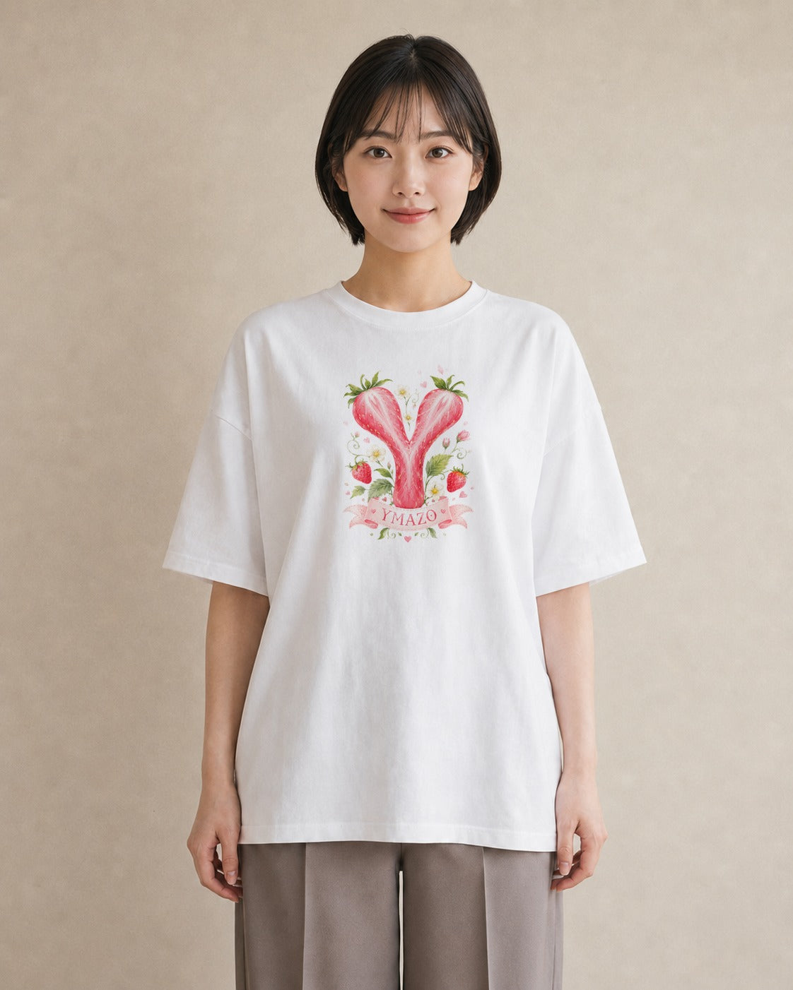 【受注生産】YMAZO Tシャツ レディース 半袖 オーバーサイズ いちご イチゴ 苺 ストロベリー フルーツ 白T 綿100% ホワイト M L 手描き 水彩 ナチュラル 推し活 お出かけ プレゼント 2026新作｜YMAZO art（大