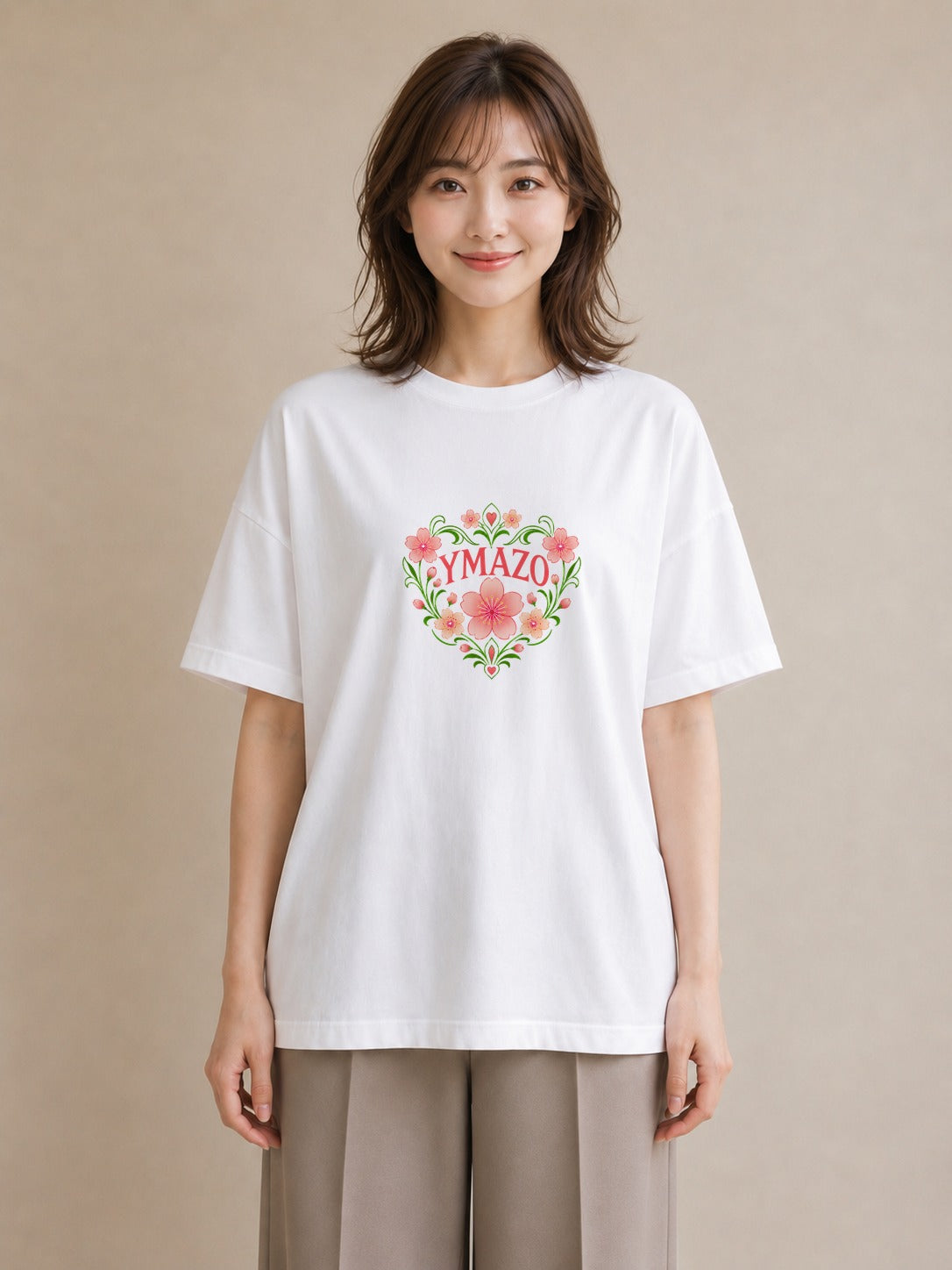 【受注生産】YMAZO Tシャツ レディース 半袖 ビッグT 花柄 フローラル ボタニカル 花 ブーケ 白T 綿100% ホワイト M L 手描き ニュアンス 大人可愛い お出かけ カジュアル 春夏 初夏 プレゼント｜花あそび（スタンダード