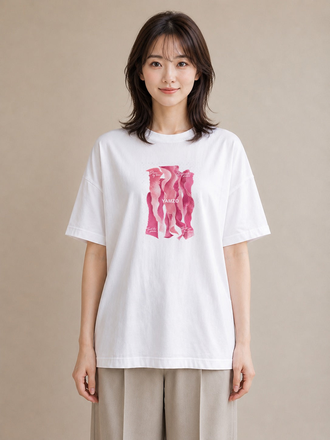 【受注生産】YMAZO Tシャツ レディース 半袖 オーバーサイズ イラスト アート デザイン 白T 綿100% ホワイト M L ナチュラル ニュアンス 韓国っぽい デート 推し活 2026新作 プレゼント 初夏｜YMAZO art（スタ